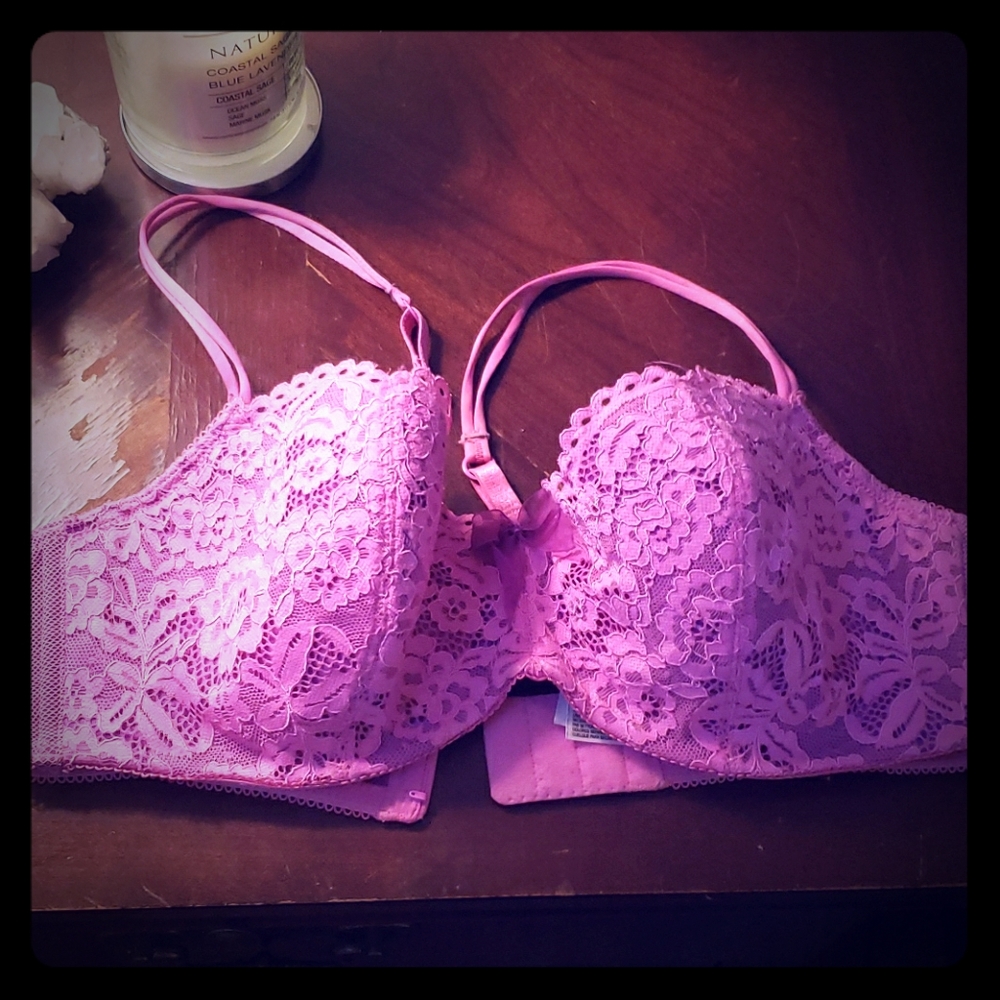 B.Tempted push up underwire 34DD bra